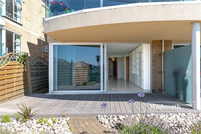 Boscombe Overcliff Drive, Dorset, BH5