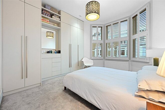Bolingbroke Road, Brook Green, W14
