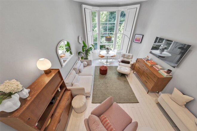 Clifton Gardens, London, W9