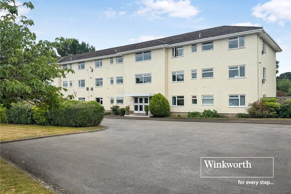 Fairways, Dorset, BH22