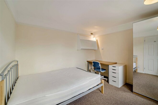 Blenheim Drive, Bristol, BS34
