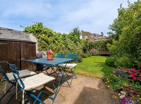 Buchanan Gardens, London, NW10