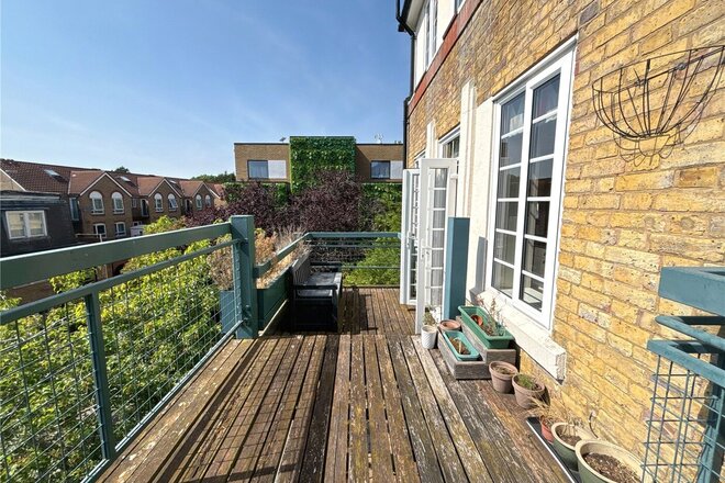 Timbrell Place, London, SE16
