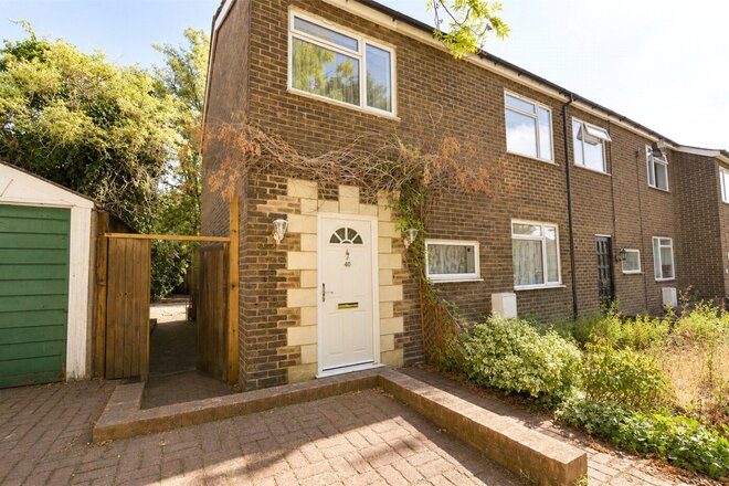 Medebourne Close, London, SE3