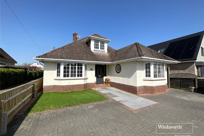 Somerford Avenue, Dorset, BH23