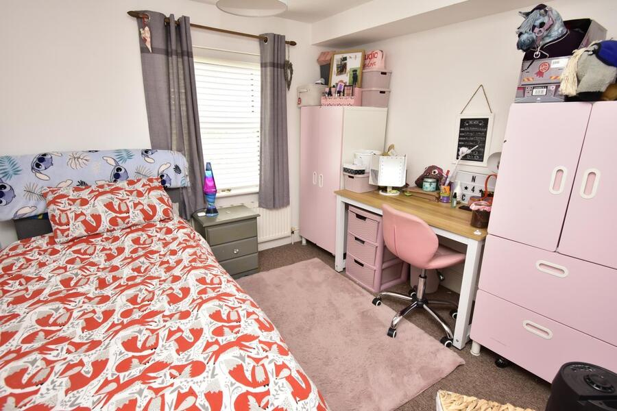A BEDROOM 3.JPG