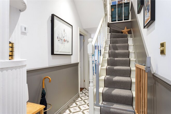 Noyna Road, London, SW17