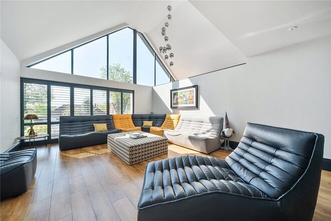 Echo Barn Lane, Farnham, GU10