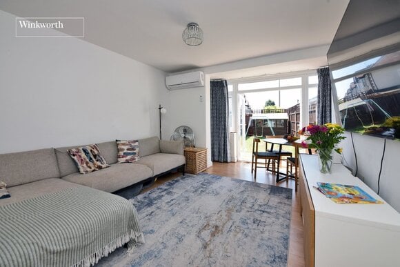 Abbotts Road, Sutton, SM3