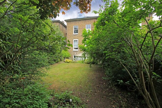 Eaton Rise, Ealing, W5