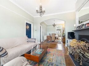 Crawthew Grove, East Dulwich, SE22
