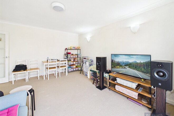 Lovelace Road, Surbiton, KT6