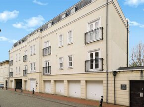 Northpoint Square, London, NW1