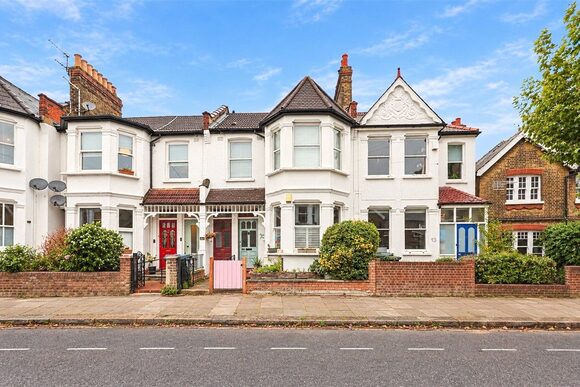Hawthorn Road, London, N8