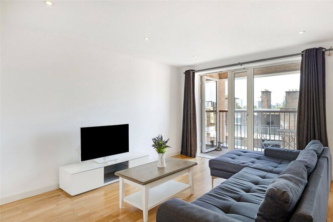 Battersea Park Road, UK, SW11