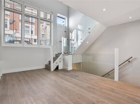 Greyhound Road, London, W6
