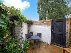Oakford Road, London, NW5