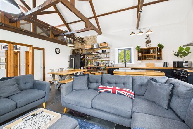 Rackenford, Devon, EX16