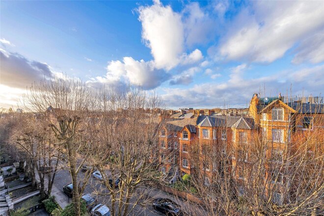 Maisemore Mansions, London, NW6