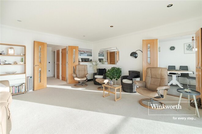 Marina Close, Bournemouth, BH5