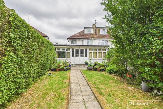 Lindsay Drive, Middlesex, HA3
