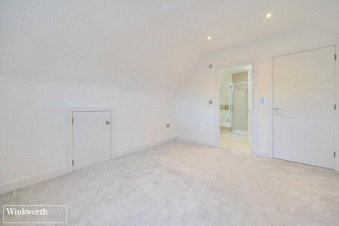 Woods Lane, Basingstoke, RG25
