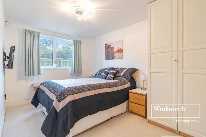 Marina Close, Bournemouth, BH5