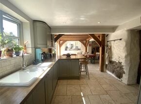 Castle Street, Marlborough, SN8