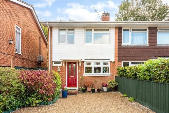 Eling Close, Hampshire, SO22