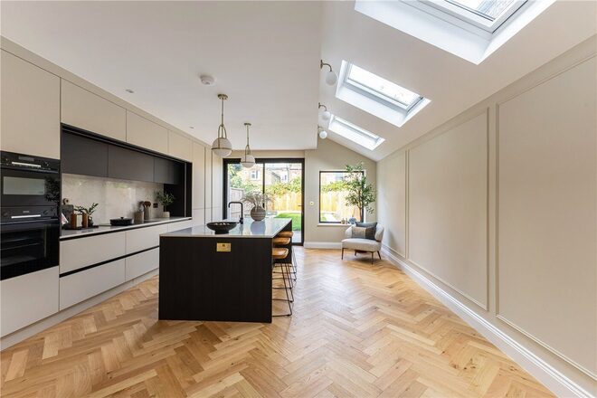 Falkland Road, London, N8