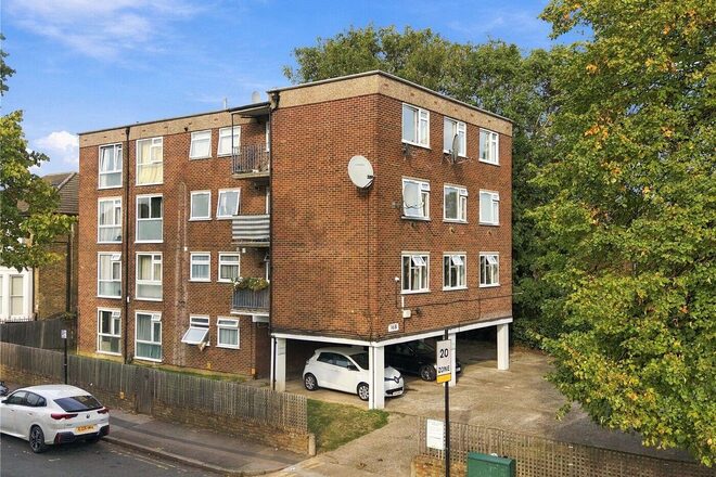 West Green Road, London, N15