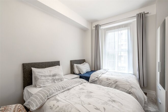 Berkeley Court, Baker Street, NW1