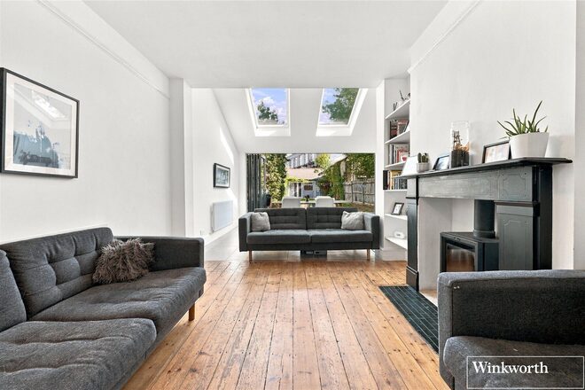 Puller Road, High Barnet, EN5