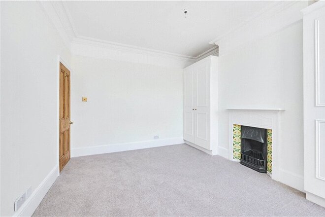 Martindale, London, SW14