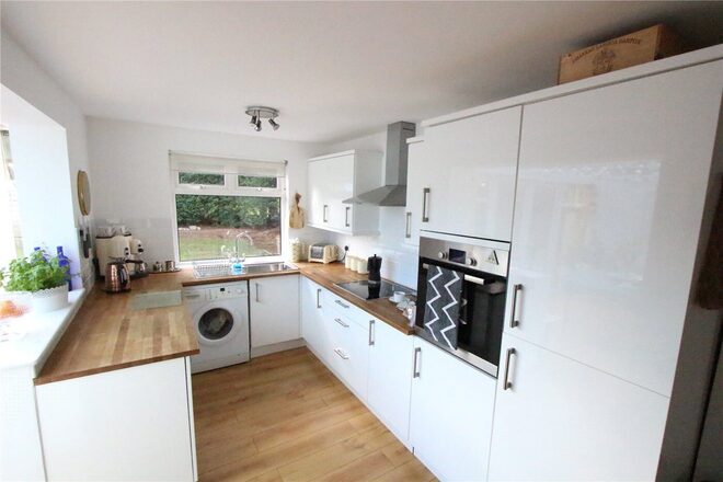 Sherwood Crescent, Essex, SS7