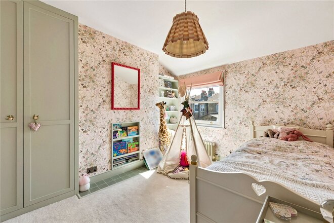 Carysfort Road, London, N16