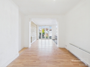St. Georges Avenue, London, NW9