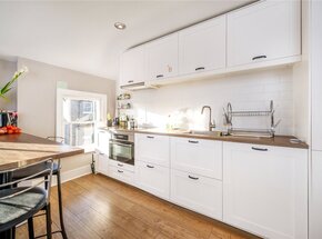 St Johns Road, Richmond, TW9