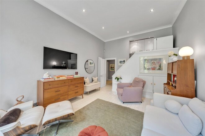 Clifton Gardens, London, W9