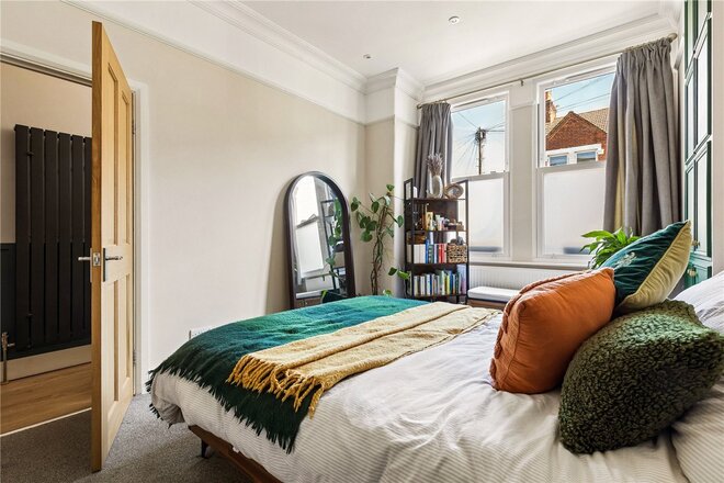 Briscoe Road, London, SW19