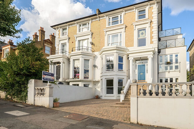Westwood Park, London, SE23