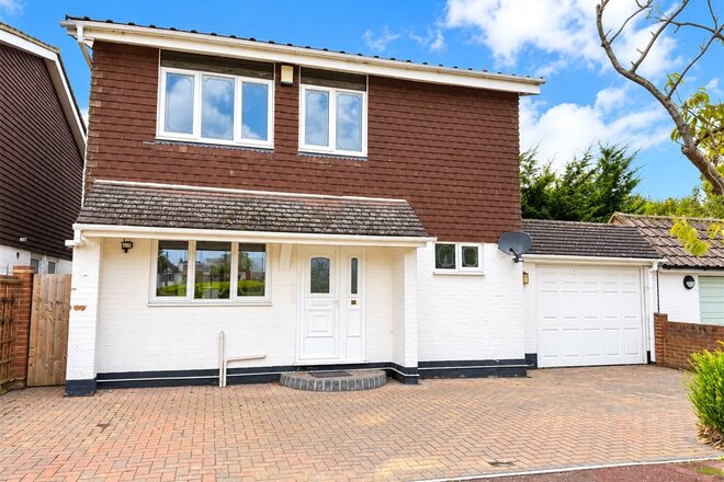 Holmsdale Close, Essex, SS0