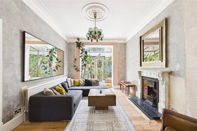 Ambleside Avenue, London, SW16