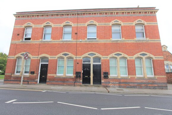 Mill House, Cheltenham, GL52