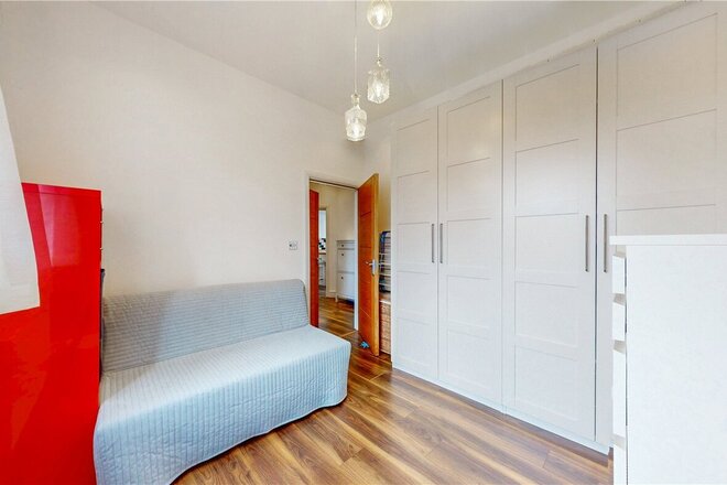 Torriano Avenue, London, NW5