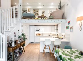 The Old Post House, London, SW1V