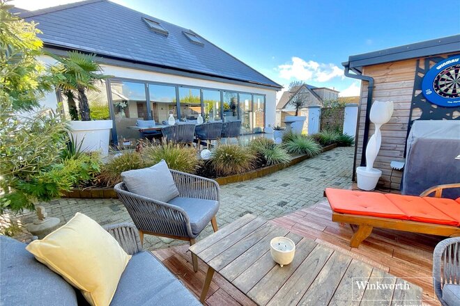 Sheldrake Road, Christchurch, BH23