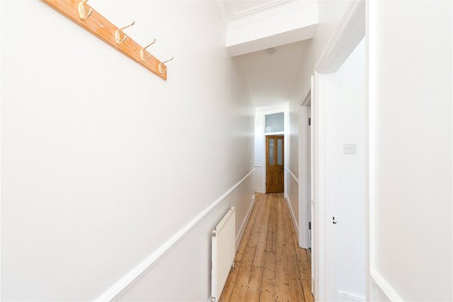 Thames Road, Chiswick, W4