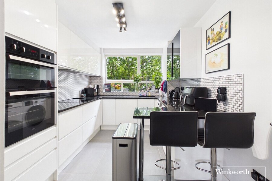 Seperate Kitchen