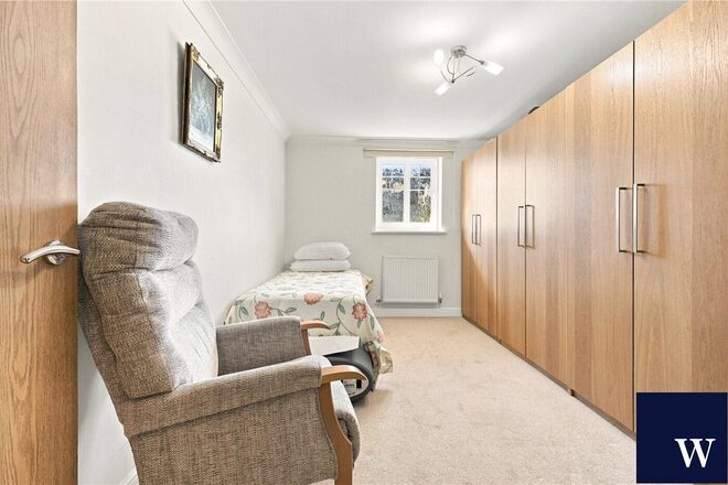 Hendon Lane, Finchley, N3